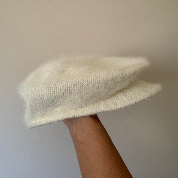 Vintage Y2K Cream Paperboy Hat Angora Fuzzy Fur White Cream Sequin Gold - Picture 6 of 8